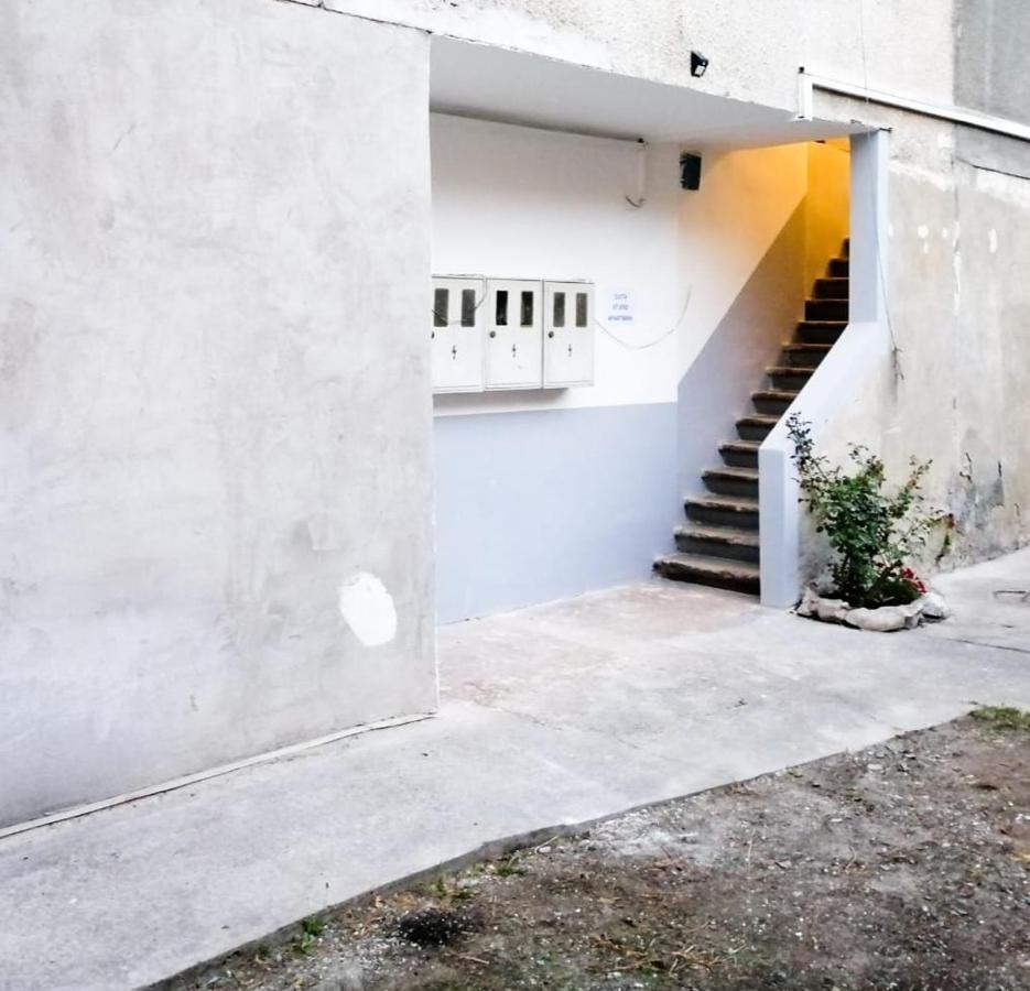 Evita Studio Apartment Karlovac Eksteriør bilde