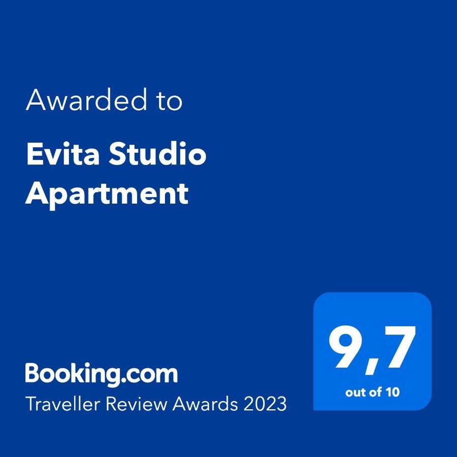 Evita Studio Apartment Karlovac Eksteriør bilde